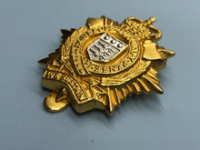 Charger l&#39;image dans la galerie, Genuine British Army Royal Logistics Corps Cap Badge
