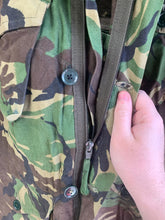 Charger l&#39;image dans la galerie, Genuine British Army Smock Combat Jungle DPM Camouflage - Size 170/96
