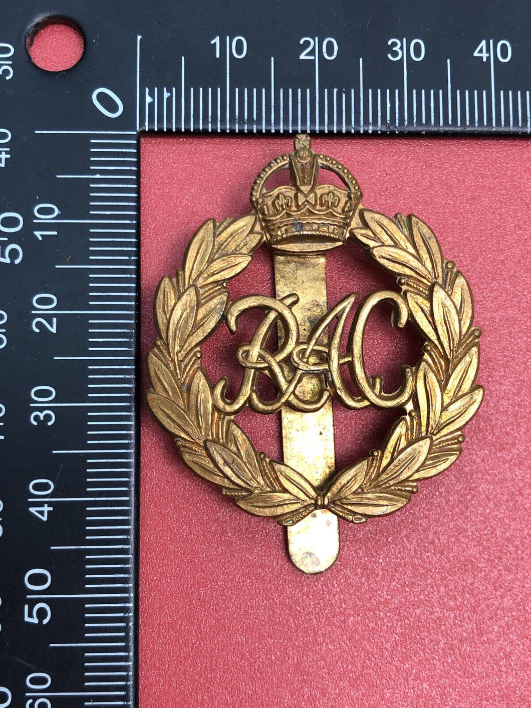 Original WW2 British Army Cap Badge - Royal Armoured Corps