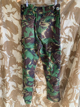 Load image into Gallery viewer, British Army DPM Camouflaged Temperate Trousers - 82/80/96 - Vintage Clothing
