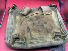 Load image into Gallery viewer, Original WW1 British Army 1908 Pattern Side Bag &amp; Shoulder Strap
