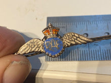 Charger l&#39;image dans la galerie, Original WW2 British Royal Air Force RAF - King&#39;s Crown Sweetheart Brooch
