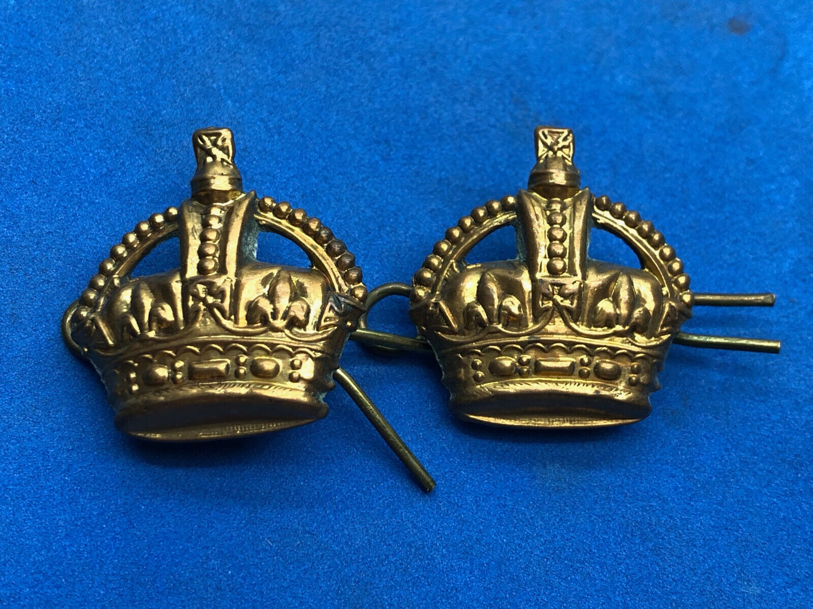 Original WW1 WW2 British Army Rank Crowns Kings Crown The original-ww1-ww2-british-army-rank-crowns-kings-crown-the