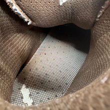 Load image into Gallery viewer, British Army Surplus Brown Leather Combat Boots - Iturri - Size UK 8 L - The Militaria Shop
