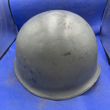 Charger l&#39;image dans la galerie, US Army M1 Helmet Style M1 Euroclone Helmet - WW2 Reenactment / Repainting
