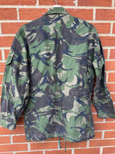 Load image into Gallery viewer, Genuine British Army DPM Camouflaged Combat Smock Jacket - Size 170/96
