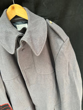 Load image into Gallery viewer, Genuine British Army Surplus Household Guards Greatcoat Overcoat Size 200/116 - The Militaria Shop
