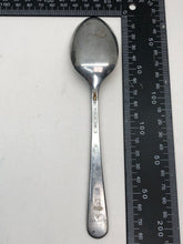 Charger l&#39;image dans la galerie, Original British Army Officers Mess Spoon - Vietnam War - 1965 Dated
