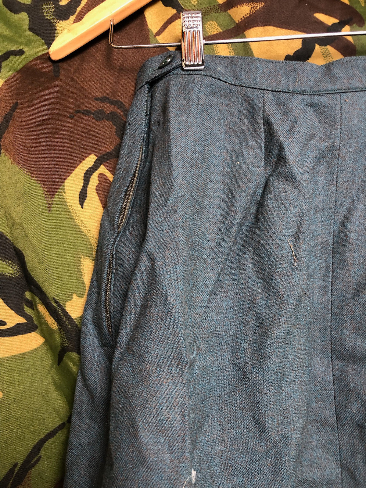 British Army Women's Skirt Lovat Green - Size 24" Waist - The Militaria Shop