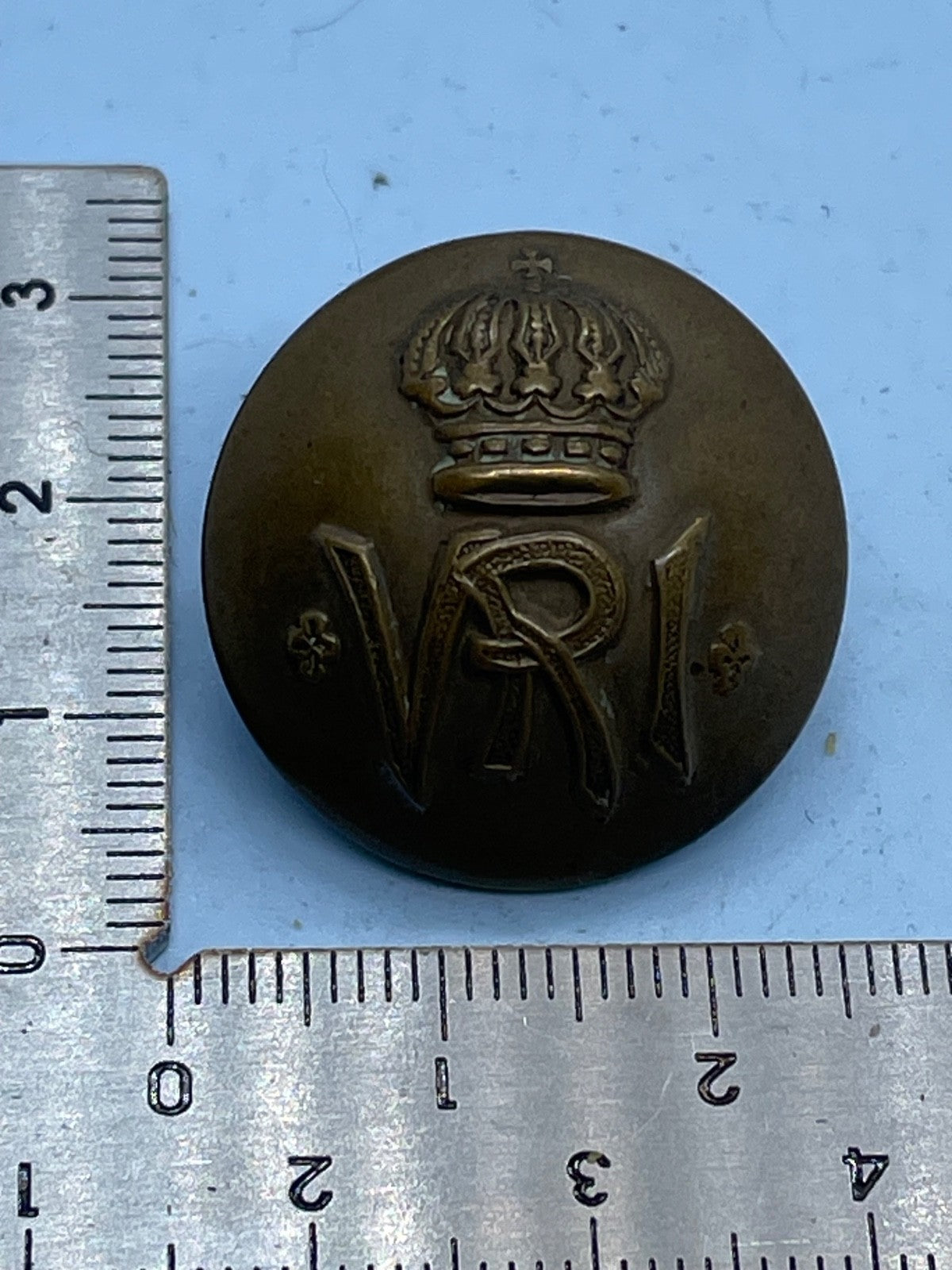 Original Canadian Army Victorian Royal Canadian Regiment - Tunic Button - The Militaria Shop