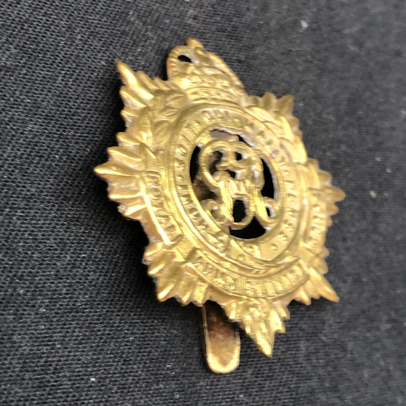 Original British Army Cap Badge - Royal Army Service Corps - The Militaria Shop