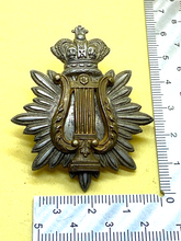 Load image into Gallery viewer, Original British Army - Victorian Crown Volunteer Musicians Badge
