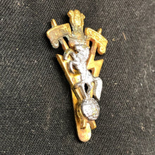 Charger l&#39;image dans la galerie, Original Army Badge - Indian Army Corps of Electrical and Mechanical Engineers - The Militaria Shop
