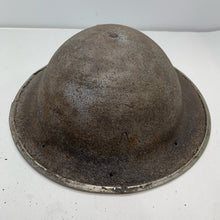 Charger l&#39;image dans la galerie, Original British Army WW2 Brodie Combat Helmet
