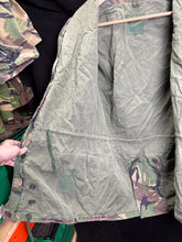 Load image into Gallery viewer, Surplus British Army 68 Pat Woodland DPM Smock Combat Jacket -Size 7 - The Militaria Shop
