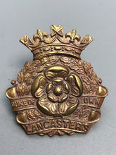 Lade das Bild in den Galerie-Viewer, Original WW1 British Army Duke Of Lancaster’s Own Yeomanry Cap Badge
