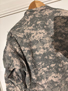 Surplus US Army ACU Combat Uniform Jacket -Size Small-Long - The Militaria Shop