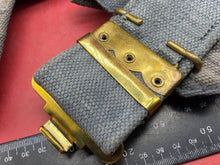 Charger l&#39;image dans la galerie, Original WW2 British Royal Air Force RAF Holster Belt and Ammo Pouch 1942 Dated
