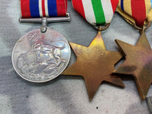 Charger l&#39;image dans la galerie, Original Group of 5 x WW2 British Army Service Medals
