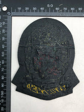 Lade das Bild in den Galerie-Viewer, British Army Bullion Embroidered Blazer Badge - The Queen&#39;s Lancashire Regiment
