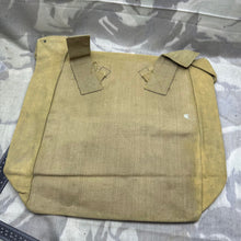 Charger l&#39;image dans la galerie, Original WW2 British Army 37 Pattern Webbing Large Pack - Wartime Dated
