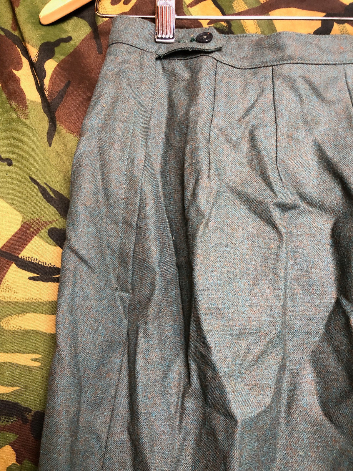 British Army Women's Skirt Lovat Green - Size 26" Waist - The Militaria Shop