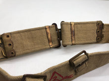 Charger l&#39;image dans la galerie, Original WW2 British Army 37 Pattern Soldiers Belt - Size Normal - 38&quot; Waist
