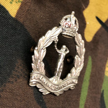 Lade das Bild in den Galerie-Viewer, Image #3
