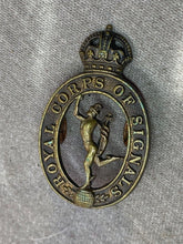 Load image into Gallery viewer, Original WW2 British Army Royal Corps of Signals Officer&#39;s Bronze Collar Badge
