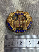 Load image into Gallery viewer, Original British Army The Essex Regiment Enamelled &amp; Gilt Sweetheart Brooch
