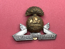 Charger l&#39;image dans la galerie, Original British Army The Lancashire Fusiliers Cap Badge
