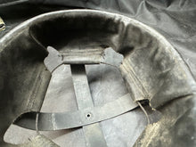 Charger l&#39;image dans la galerie, Original WW2 British Army Mk2 Helmet Liner - Size 7 1/4 - 1939 Dated
