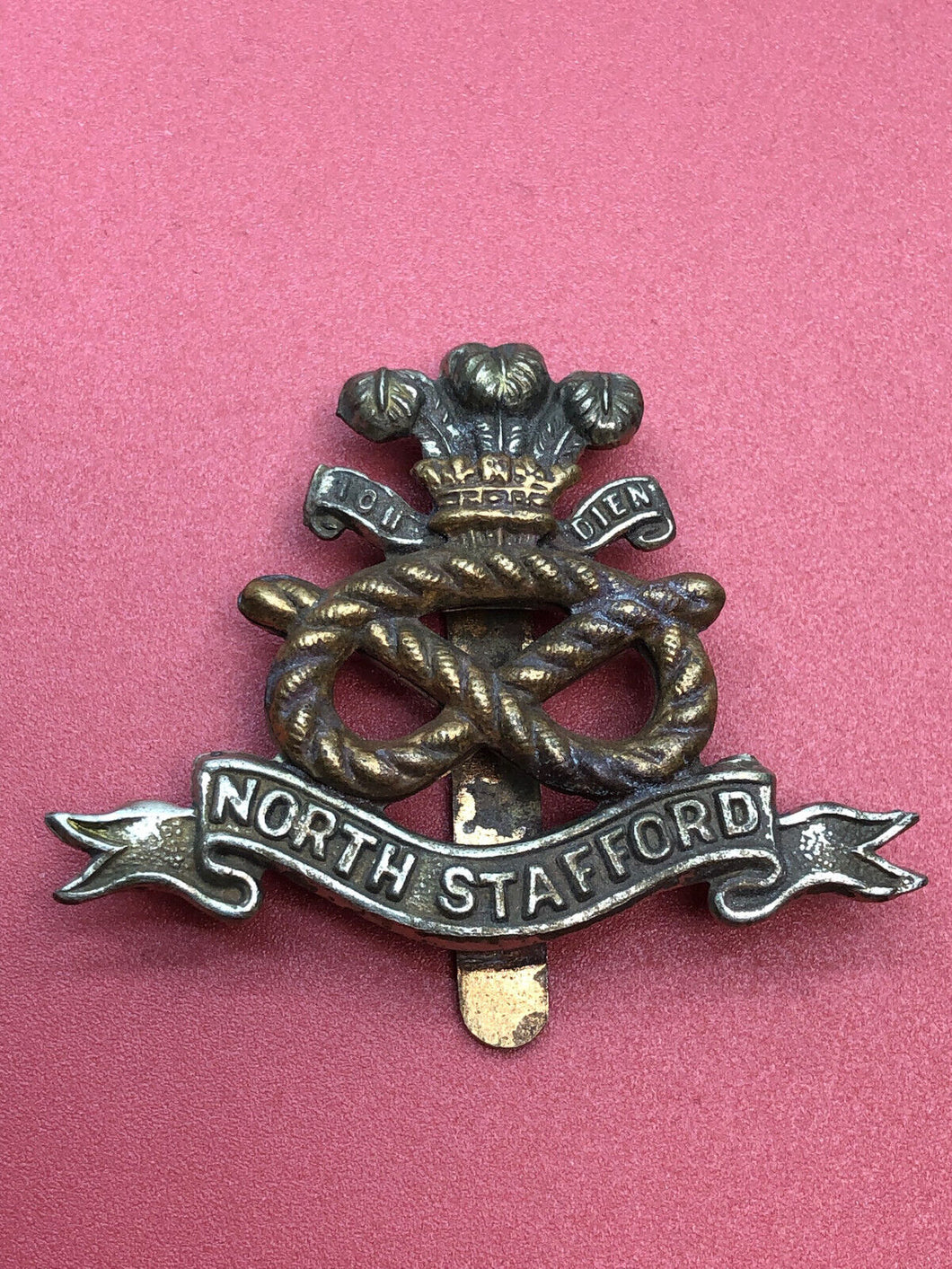 Original WW2 British Army North Stafford Regiment Cap Badge