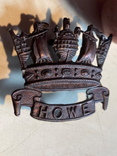 Load image into Gallery viewer, Unusual British Army Theatre Made - Cast WW1 Howe Regiment Cap Badge
