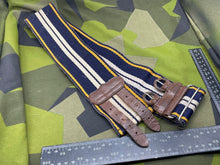 Lade das Bild in den Galerie-Viewer, Original British Army Royal Army Service Corps RASC Stable Belt - Size 30&quot; Waist - The Militaria Shop
