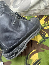 Charger l'image dans la galerie, Image #13
