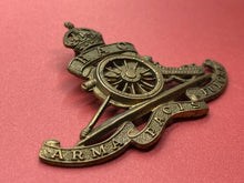 Lade das Bild in den Galerie-Viewer, Original WW1 British Army The Honourable Artillery Company Cap Badge
