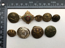 Load image into Gallery viewer, Group lot of British Army Buttons - Some WW2 Pieces
