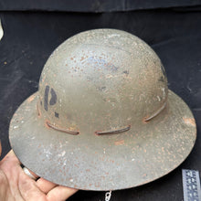 Charger l&#39;image dans la galerie, Original WW2 British Home Front Civilian S.F.P Zuckerman Helmet &amp; Liner
