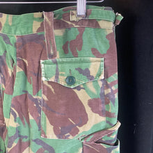 Charger l&#39;image dans la galerie, Genuine British Army DPM Combat Trousers - Size 82/88/104
