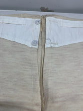 Lade das Bild in den Galerie-Viewer, Original WW2 Pattern British Army Woollen Shorts / Boxer Shorts - New Old Stock
