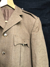 Lade das Bild in den Galerie-Viewer, Image #3
