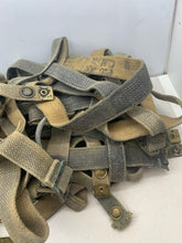 Lade das Bild in den Galerie-Viewer, Genuine British Army / RAF Water Bottle Webbing Carrier / Harness - Scuffed
