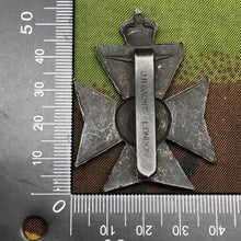 Lade das Bild in den Galerie-Viewer, Original WW2 British Army Cap Badge - King&#39;s Royal Rifle Corps - The Militaria Shop
