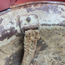 Lade das Bild in den Galerie-Viewer, Original British Army WW2 Soldiers Military Combat Helmet
