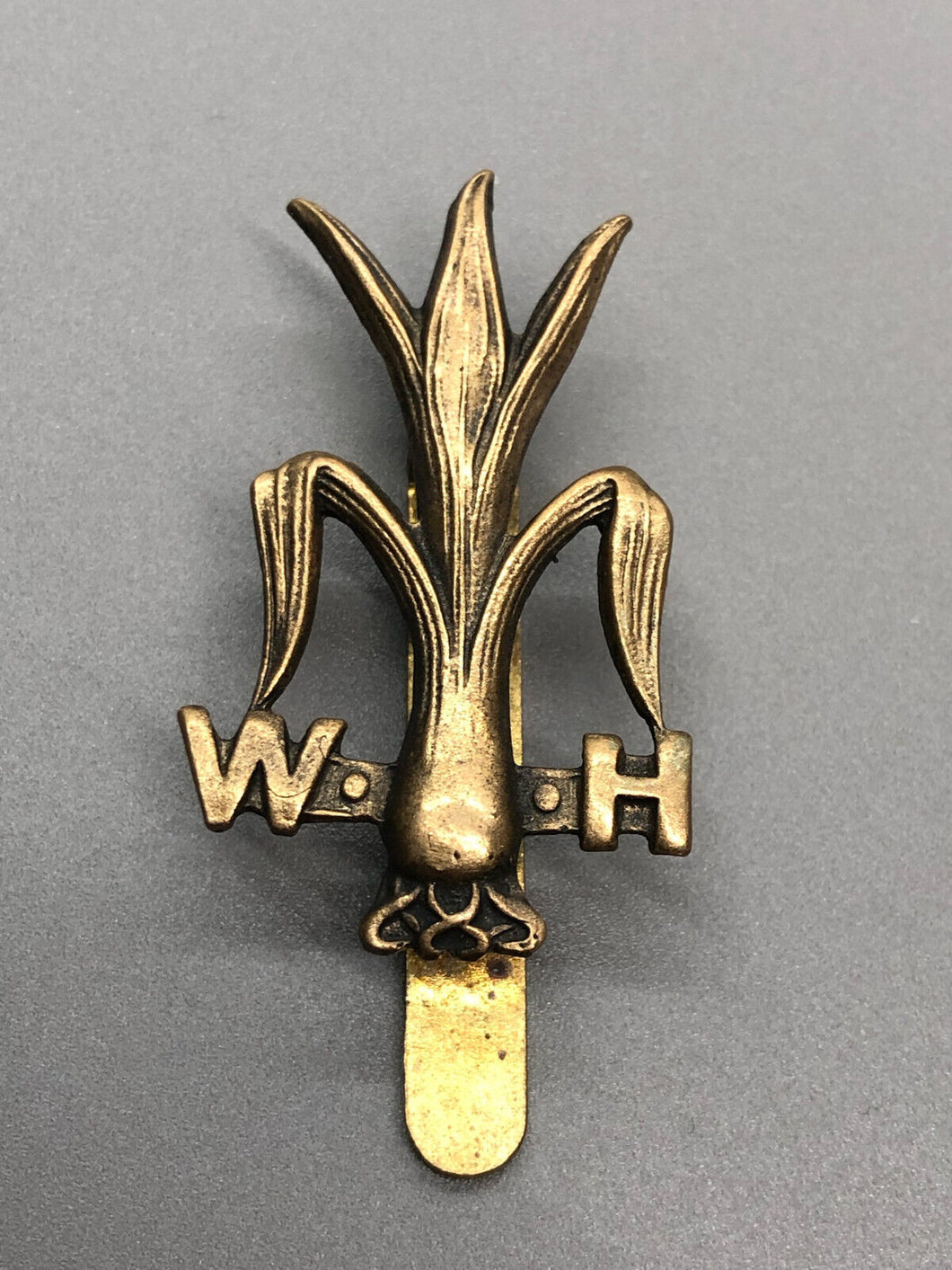 Original WW1 British Army Welsh Horse Cap Badge