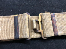 Lade das Bild in den Galerie-Viewer, Original British Army 37 Pattern Khaki Webbing Belt - 40&quot; Waist
