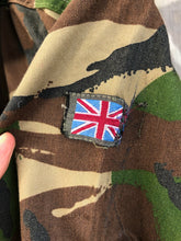 Load image into Gallery viewer, Genuine British Army DPM Camouflaged Combat Jacket Smock - 160/96
