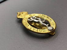 Lade das Bild in den Galerie-Viewer, Original WW2 British Army Royal Corps of Signals Cap Badge
