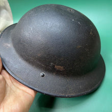 Charger l&#39;image dans la galerie, Original WW2 British Army Mk2 Combat Helmet - 1941 Dated
